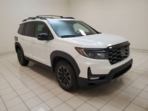 Used 2022 Honda Passport TrailSport image 27