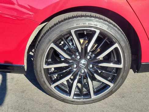 Used 2024 Honda Accord Touring image 6