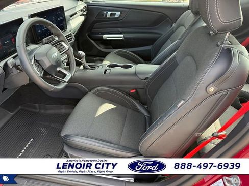 Used 2026 Ford Mustang Coupe image 10