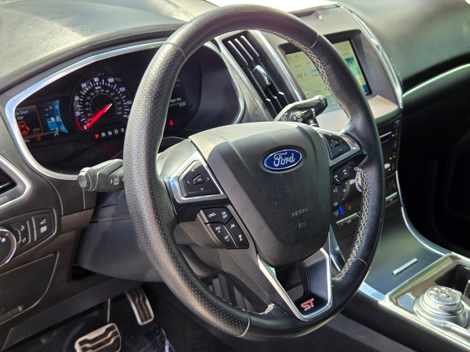 Certified 2019 Ford Edge ST w/ Equipment Group 401A AWD/4WD image 19
