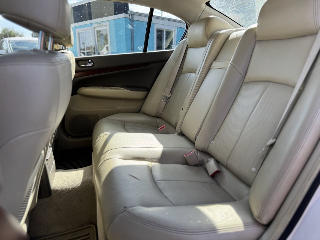 Used 2007 INFINITI G35 x Sedan w/ Premium Pkg AWD/4WD image 12