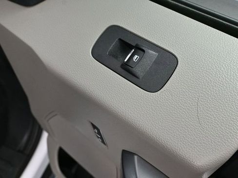 Used 2022 Ford F250 XLT w/ XLT Premium Package image 46