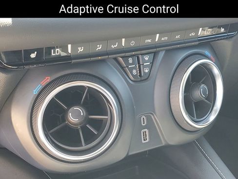 Used 2024 Chevrolet Blazer LT w/ Convenience Package AWD/4WD image 17