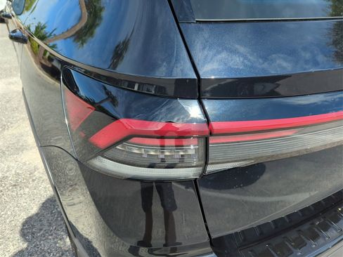 New 2025 Volkswagen Taos S image 14