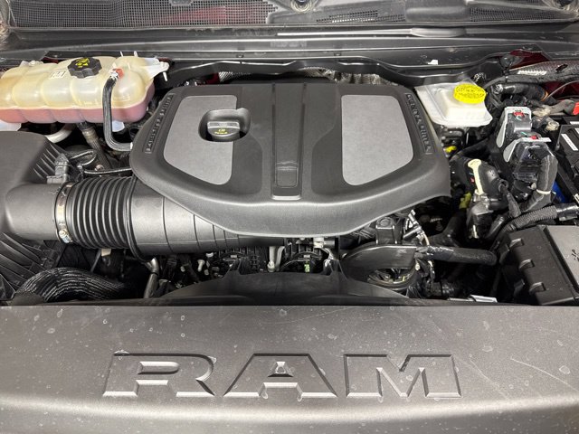 Used 2025 RAM 1500 Big Horn AWD/4WD image 9