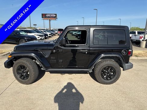 Used 2023 Jeep Wrangler Sport AWD/4WD image 3