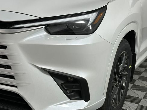 New 2026 Lexus TX 350 AWD image 13