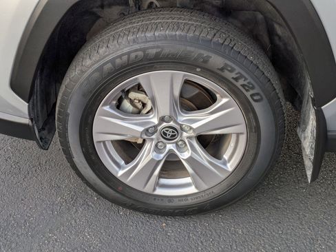 Used 2023 Toyota RAV4 XLE image 11