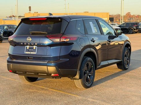 New 2026 Nissan Rogue SV image 6