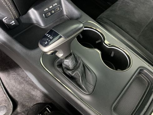 Used 2018 Dodge Durango SRT w/ SRT Interior Appearance Group image 25