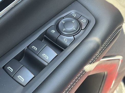 New 2026 GMC Yukon XL Elevation RWD image 23