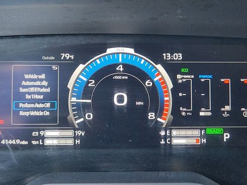 Used 2023 Toyota Tundra Limited AWD/4WD image 12