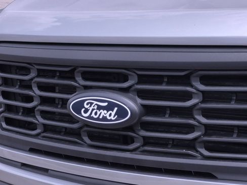 Used 2024 Ford F150 XL RWD image 12