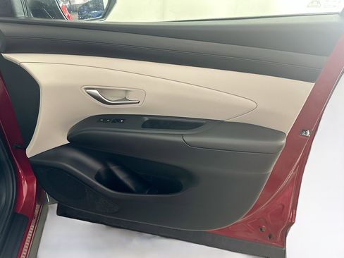 Used 2025 Hyundai Tucson SEL image 32