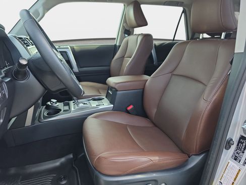 Used 2024 Toyota 4Runner Limited image 14