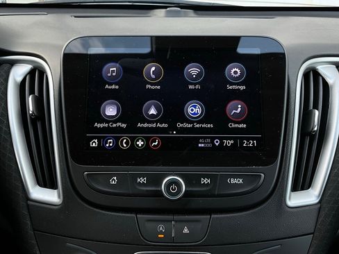 Used 2024 Chevrolet Malibu LT image 30