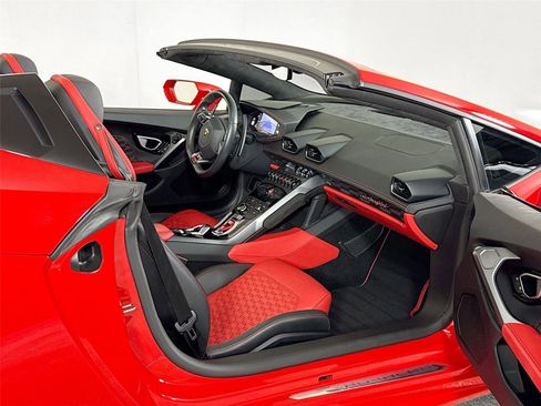 Used 2018 Lamborghini Huracan LP 580-2 image 26