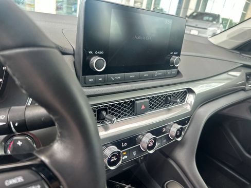 Used 2025 Acura Integra FWD image 23