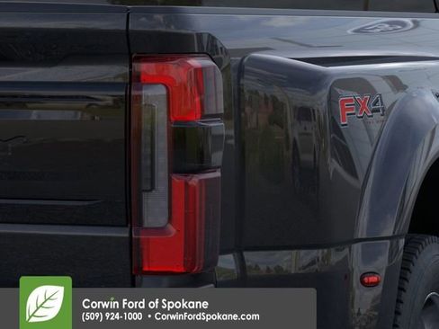 New 2026 Ford F450 Platinum AWD/4WD image 21