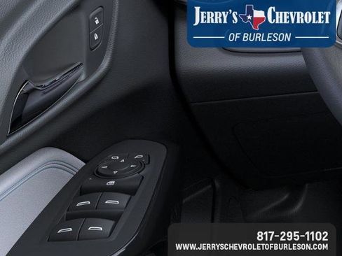 New 2026 Chevrolet Trax LT w/ Driver Confidence Package FWD image 24