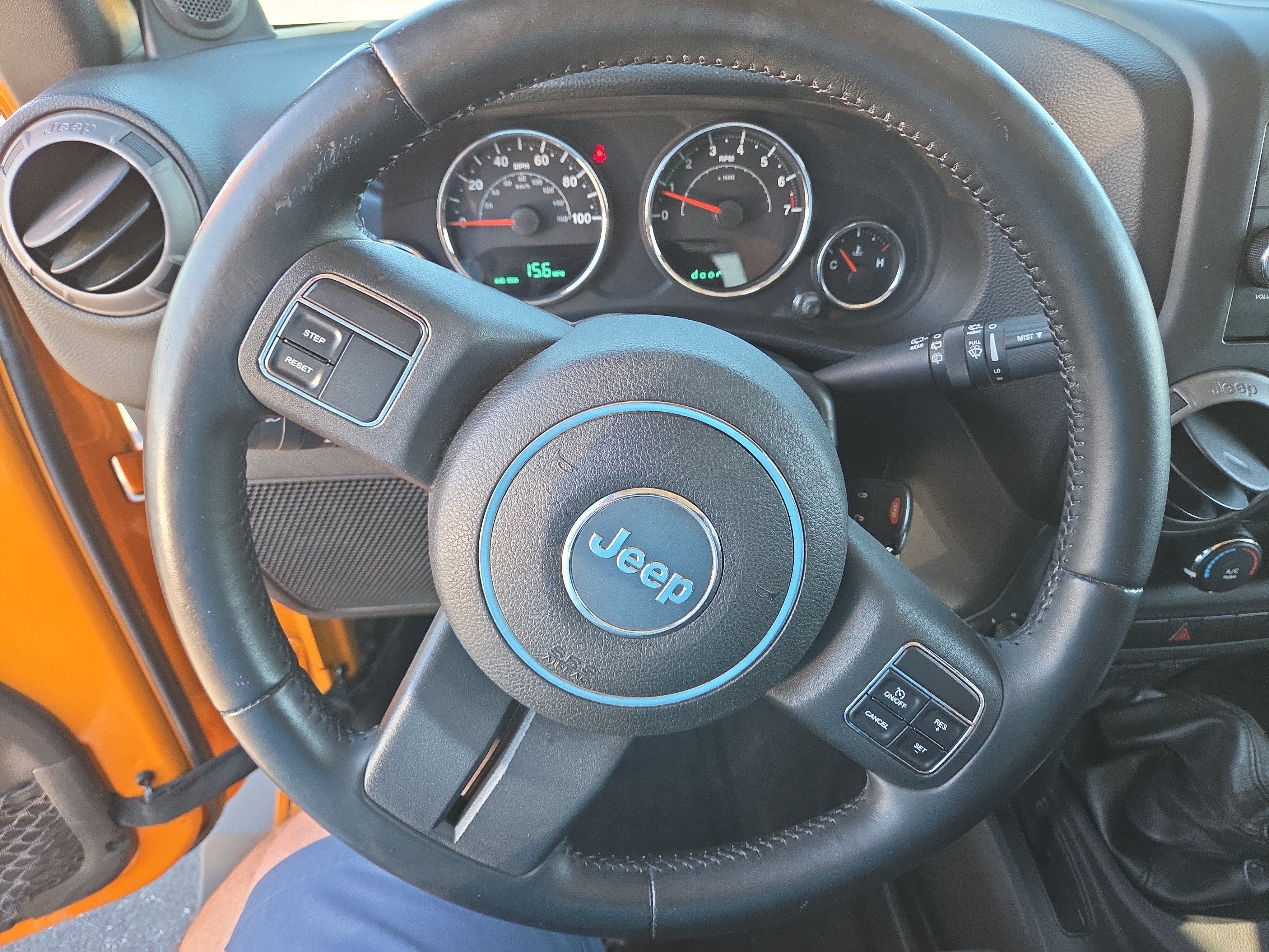 Used 2012 Jeep Wrangler Unlimited Sport AWD/4WD image 3