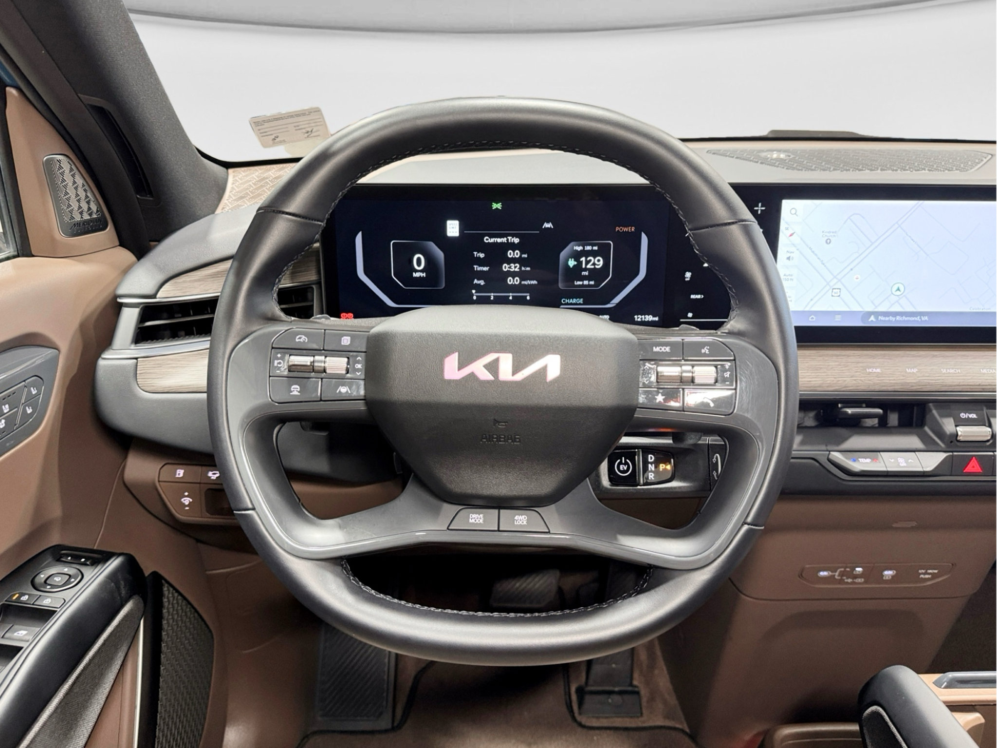 Used 2024 Kia EV9 Land AWD/4WD image 9