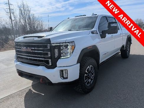 Used 2023 GMC Sierra 2500 AT4 w/ AT4 Preferred Package image 7