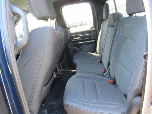 Used 2021 RAM 1500 Big Horn AWD/4WD image 19