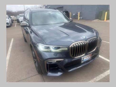 Used 2020 BMW X7 M50i image 1