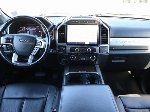 Used 2022 Ford F250 Platinum image 17
