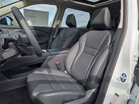 New 2026 Nissan Rogue SV AWD/4WD image 10