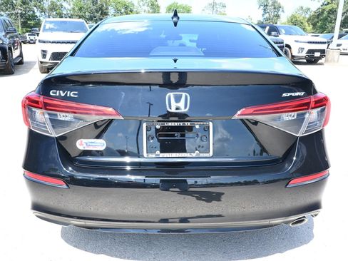 Used 2024 Honda Civic Sport image 3