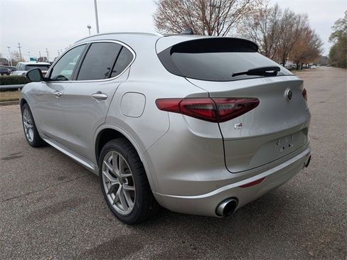 Used 2021 Alfa Romeo Stelvio Ti w/ Premium Package image 3