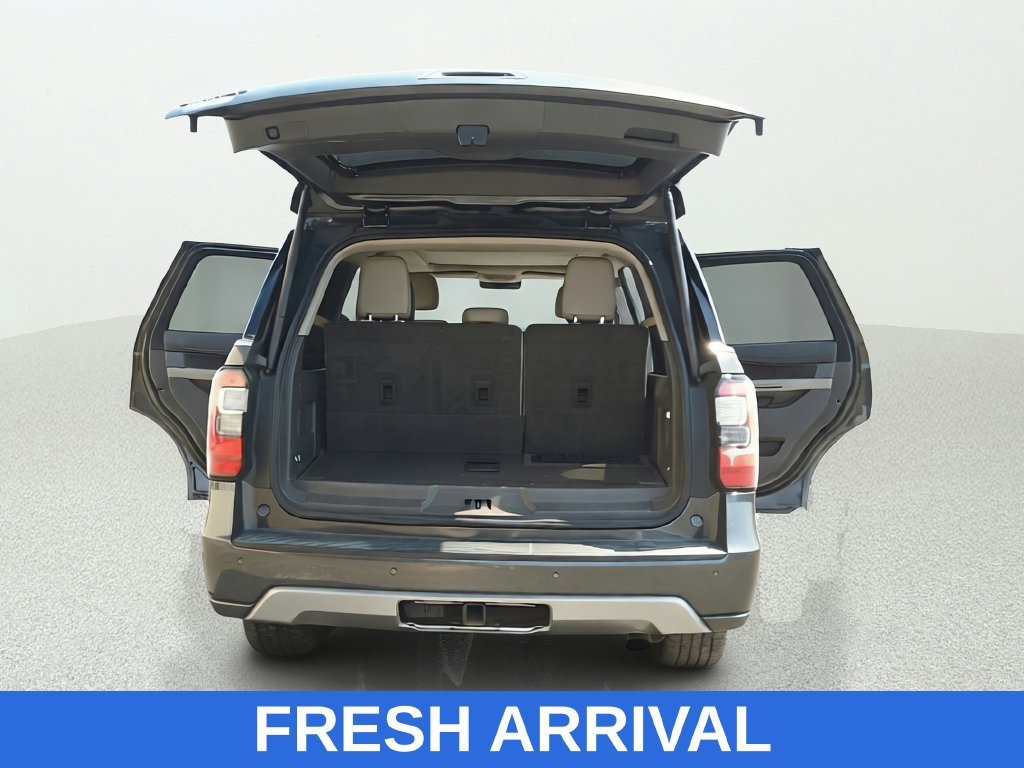 Used 2021 Ford Expedition Limited AWD/4WD image 14