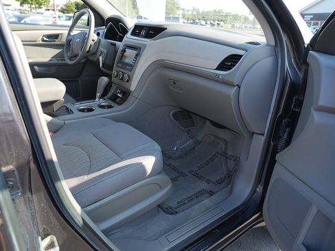 Used 2016 Chevrolet Traverse LS AWD/4WD image 28
