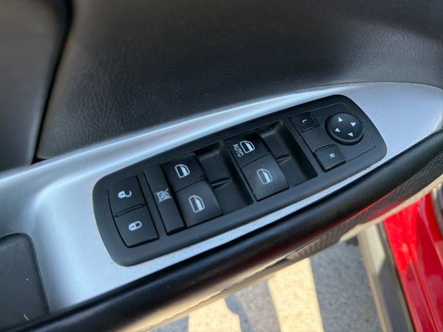 Used 2018 Dodge Journey SE w/ Blacktop Package FWD image 16