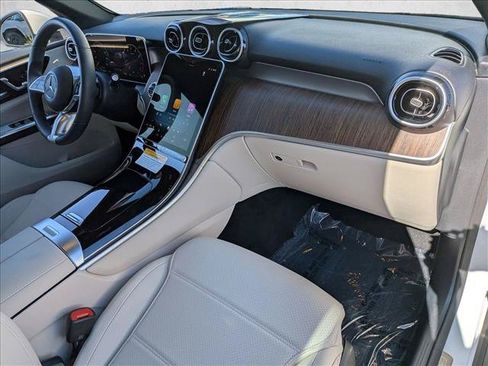 Certified 2026 Mercedes-Benz GLC 300 image 21