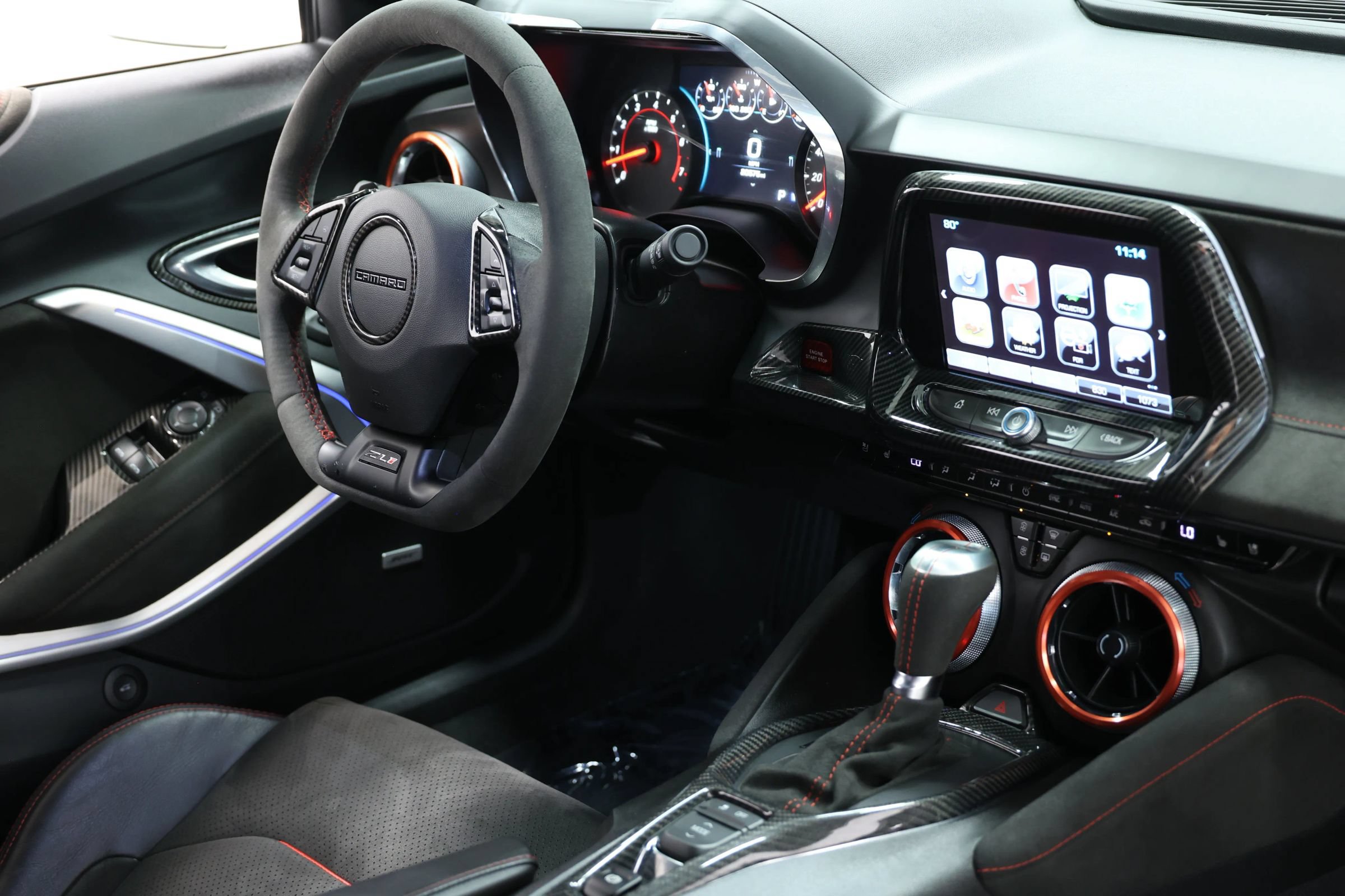 Used 2018 Chevrolet Camaro ZL1 RWD image 95
