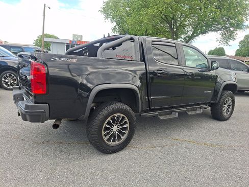 Used 2017 Chevrolet Colorado ZR2 AWD/4WD image 6