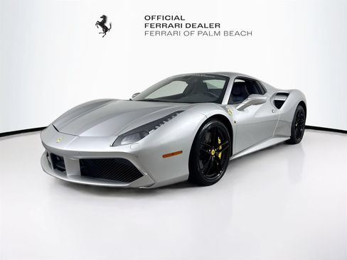 Certified 2018 Ferrari 488 Spider RWD image 3