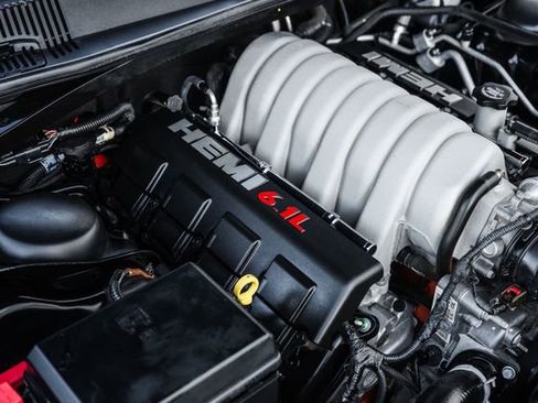 Used 2008 Dodge Challenger SRT8 image 76