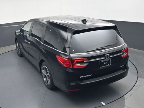 Used 2023 Honda Odyssey Touring image 21
