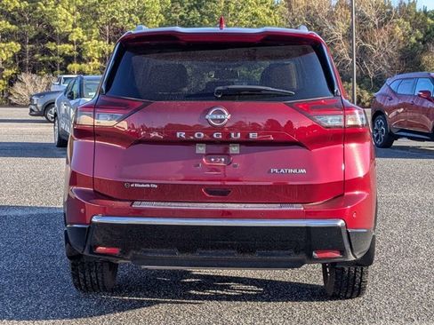 Certified 2024 Nissan Rogue Platinum w/ Platinum Premium Package image 5