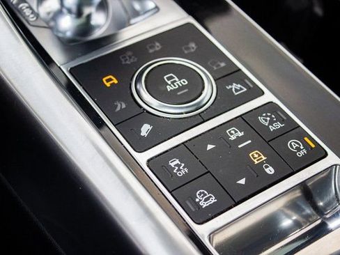 Used 2016 Land Rover Range Rover Sport Supercharged image 34