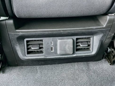 Used 2025 Chevrolet Silverado 1500 LT AWD/4WD image 26