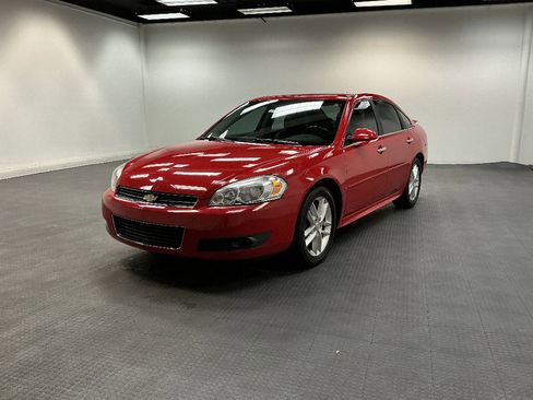 Used 2009 Chevrolet Impala LTZ FWD image 1