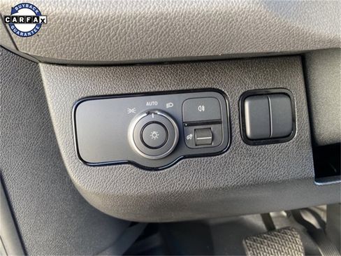 Used 2025 Mercedes-Benz Sprinter 2500 image 23