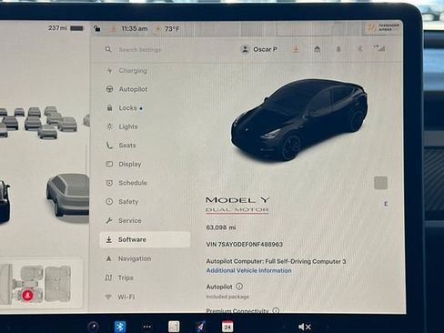 Used 2022 Tesla Model Y Performance image 32