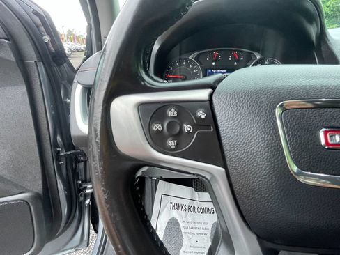 Used 2020 GMC Terrain SLE AWD/4WD image 16