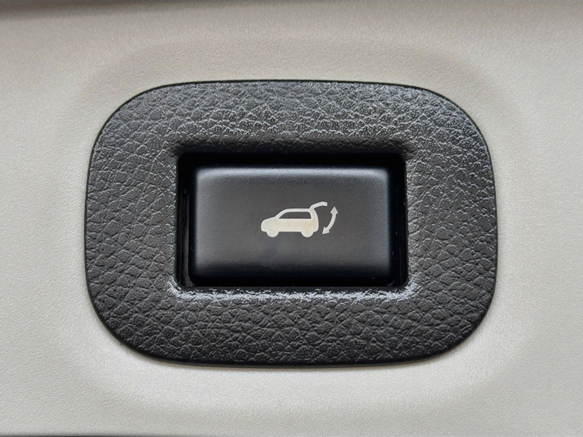 Used 2018 Nissan Rogue SL AWD/4WD image 28